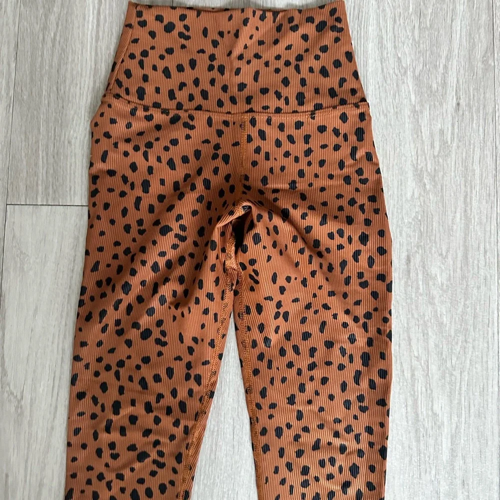 Beach Riot Ayla Legging Spotted Brown Leopard XS - Picture 4 of 6
